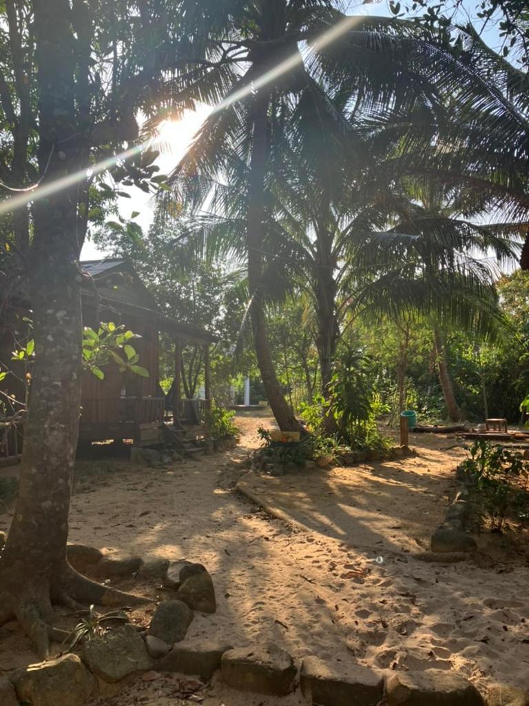 Easy Tiger - M'Pai Bay Beach, كوه رونغ ساملوم المظهر الخارجي الصورة